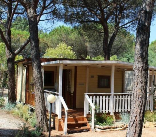 Camping I Melograni Marina Di Bibbona Exterior foto