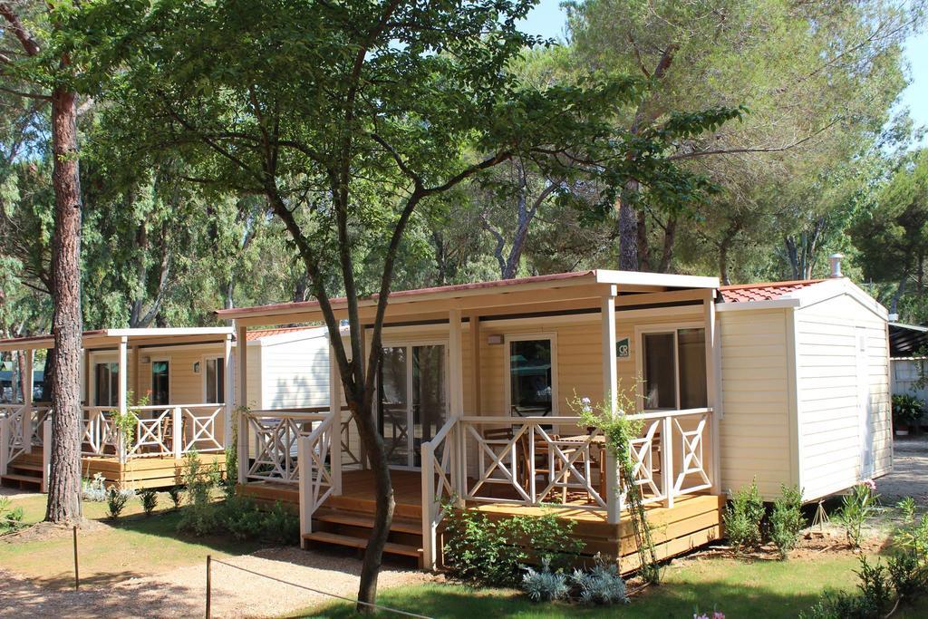Camping I Melograni Marina Di Bibbona Exterior foto